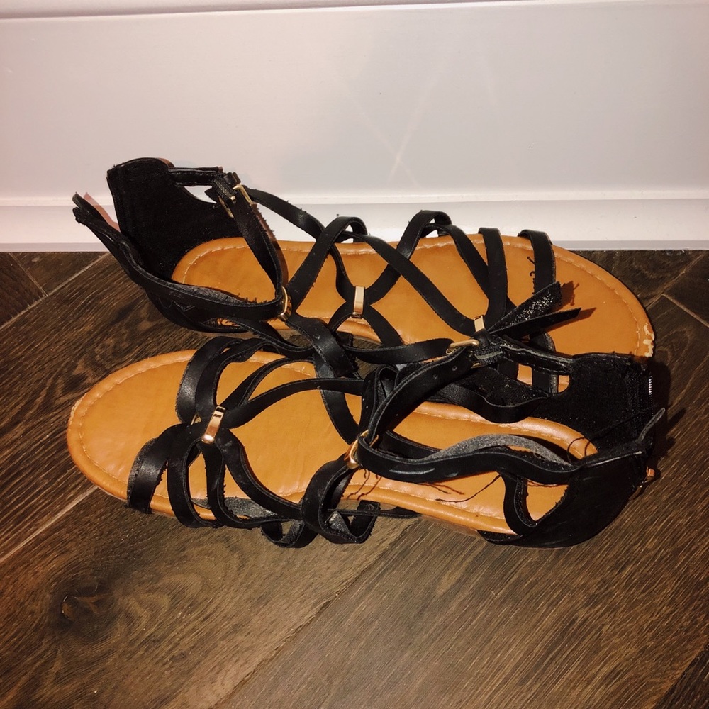 sandals! - Picture 2 of 3